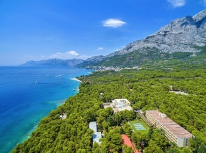 RANI BOOKING- BAŠKO POLJE - HOTEL ALEM 2* 2025
