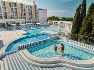 TUČEPI BLUESUN HOTEL ALGA 4* 2025
